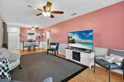 2719 51st Avenue W Bradenton FL 34207