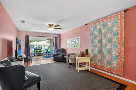 2719 51st Avenue W Bradenton FL 34207