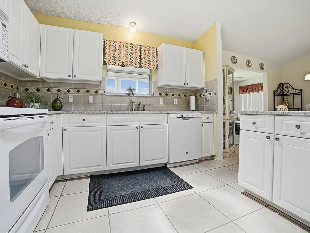 1202 Chaparral Drive The Villages FL 32159