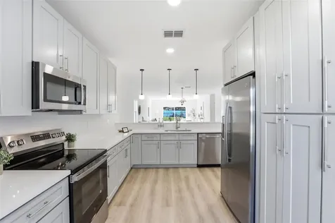 1328 Marshall Drive Leesburg FL 34748