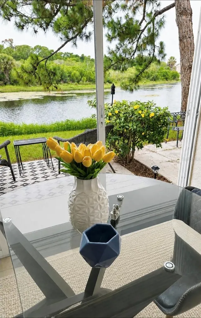 8360 Wingate Drive Sarasota FL 34238