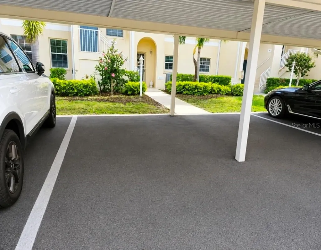 8360 Wingate Drive Sarasota FL 34238