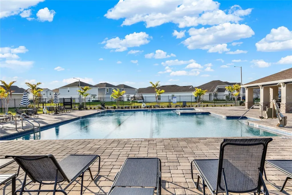 1993 Sarah Street Winter Haven FL 33884