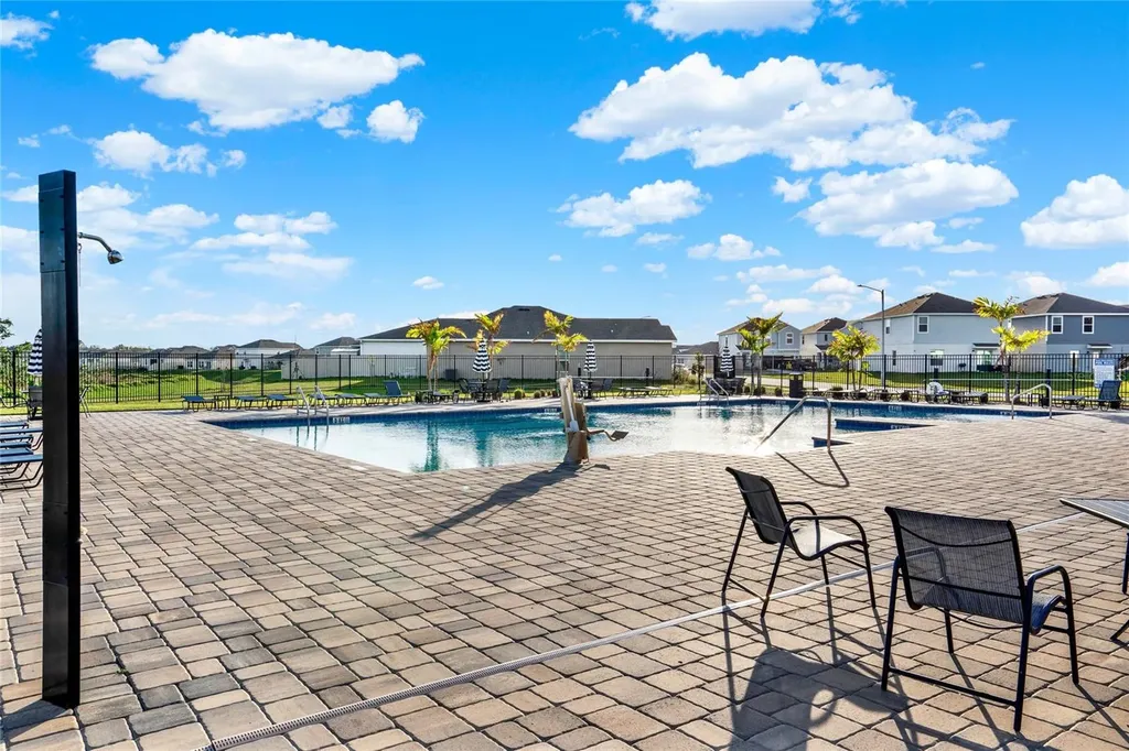 1993 Sarah Street Winter Haven FL 33884