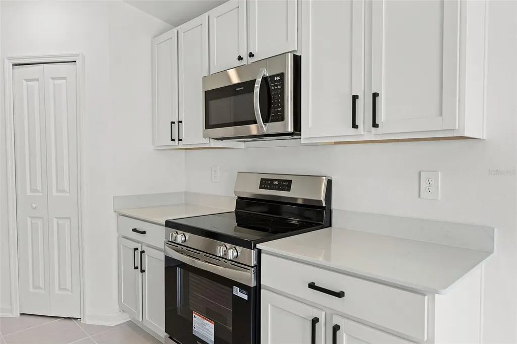 1993 Sarah Street Winter Haven FL 33884