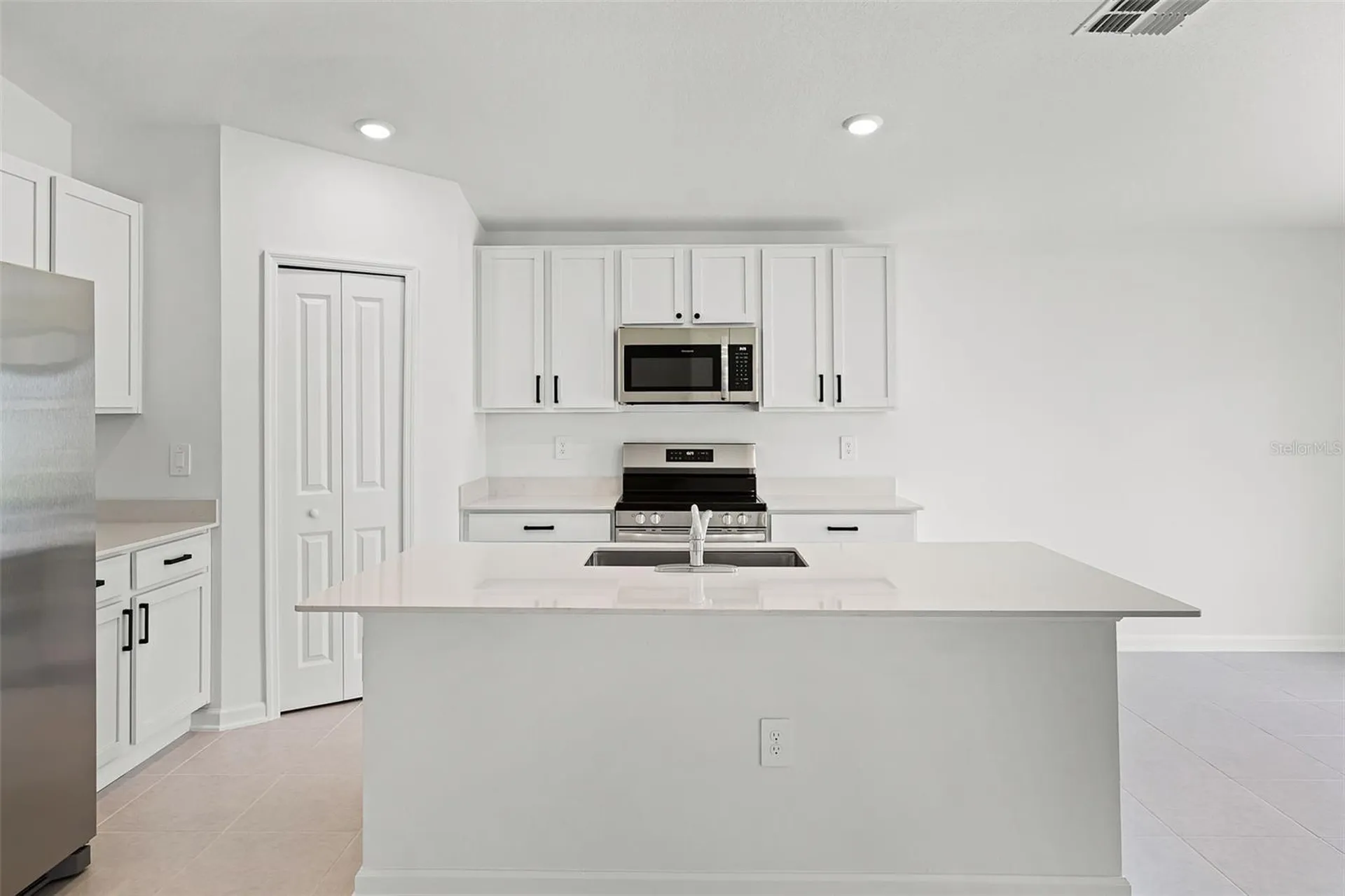 1993 Sarah Street Winter Haven FL 33884