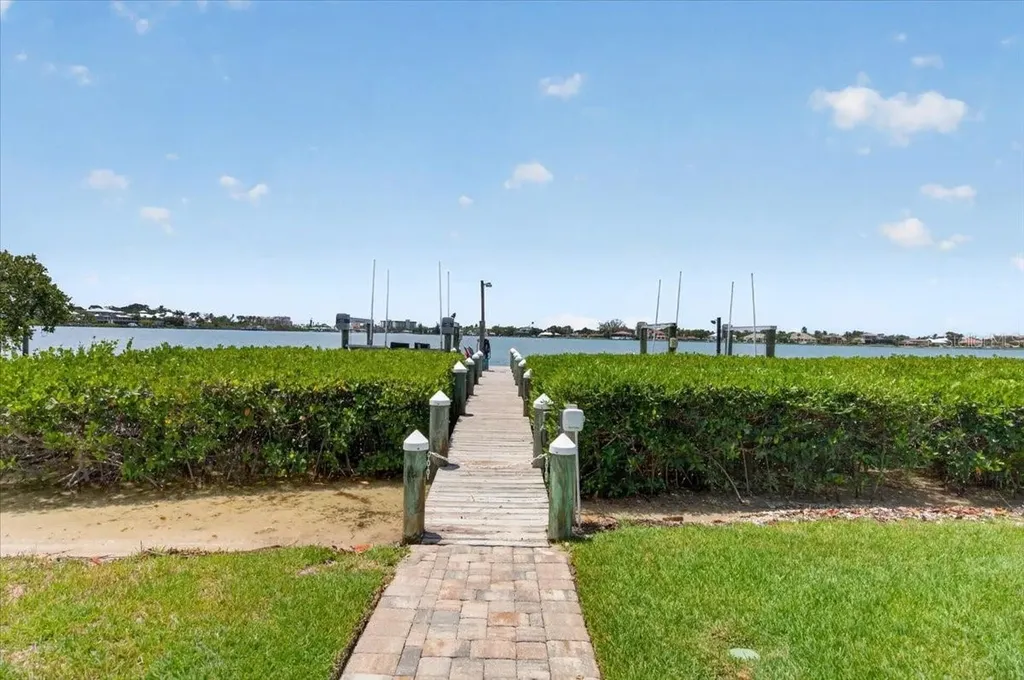 216 Sunrise Drive Nokomis FL 34275