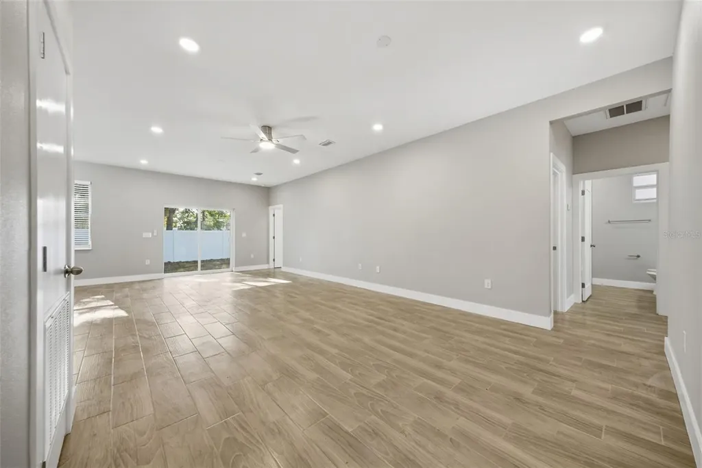 4013 N 29th Street Tampa FL 33610