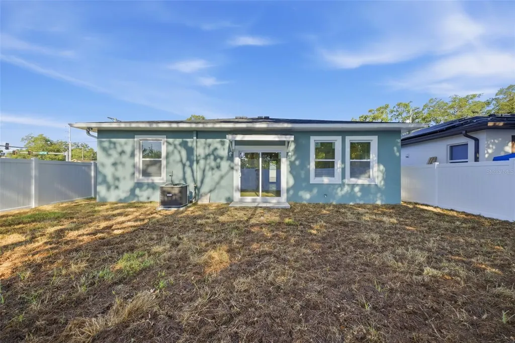 4013 N 29th Street Tampa FL 33610