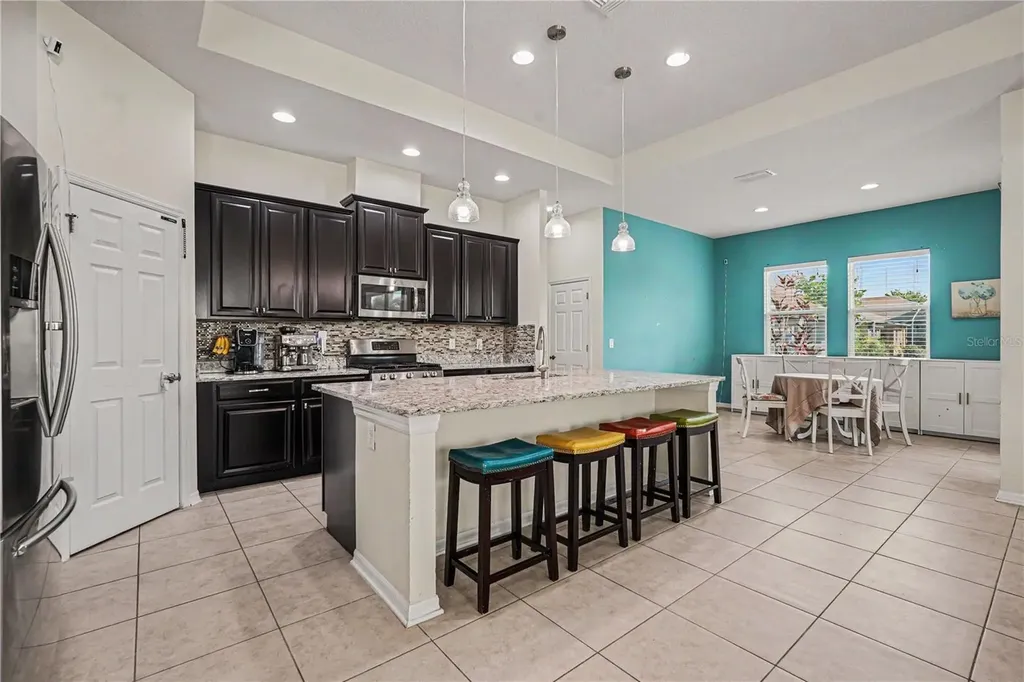 204 Shell Creek Court Apollo Beach FL 33572