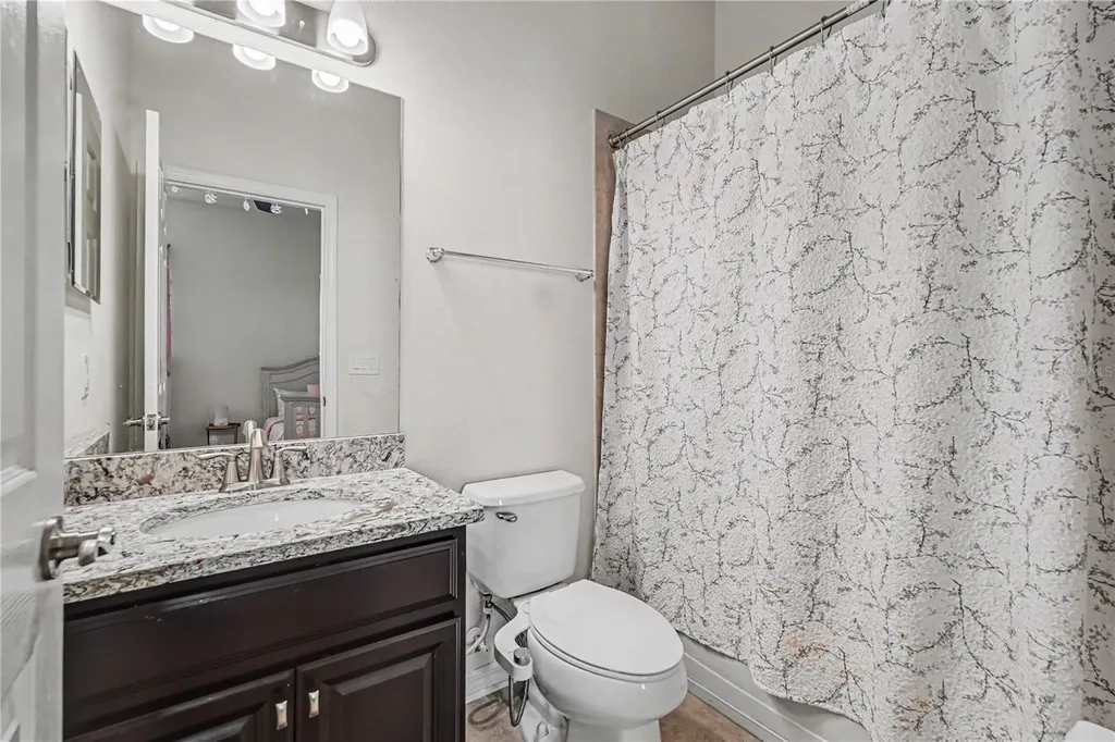 204 Shell Creek Court Apollo Beach FL 33572
