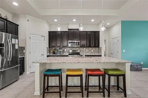 204 Shell Creek Court Apollo Beach FL 33572
