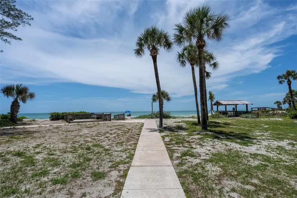 908 Villas Drive Venice FL 34285