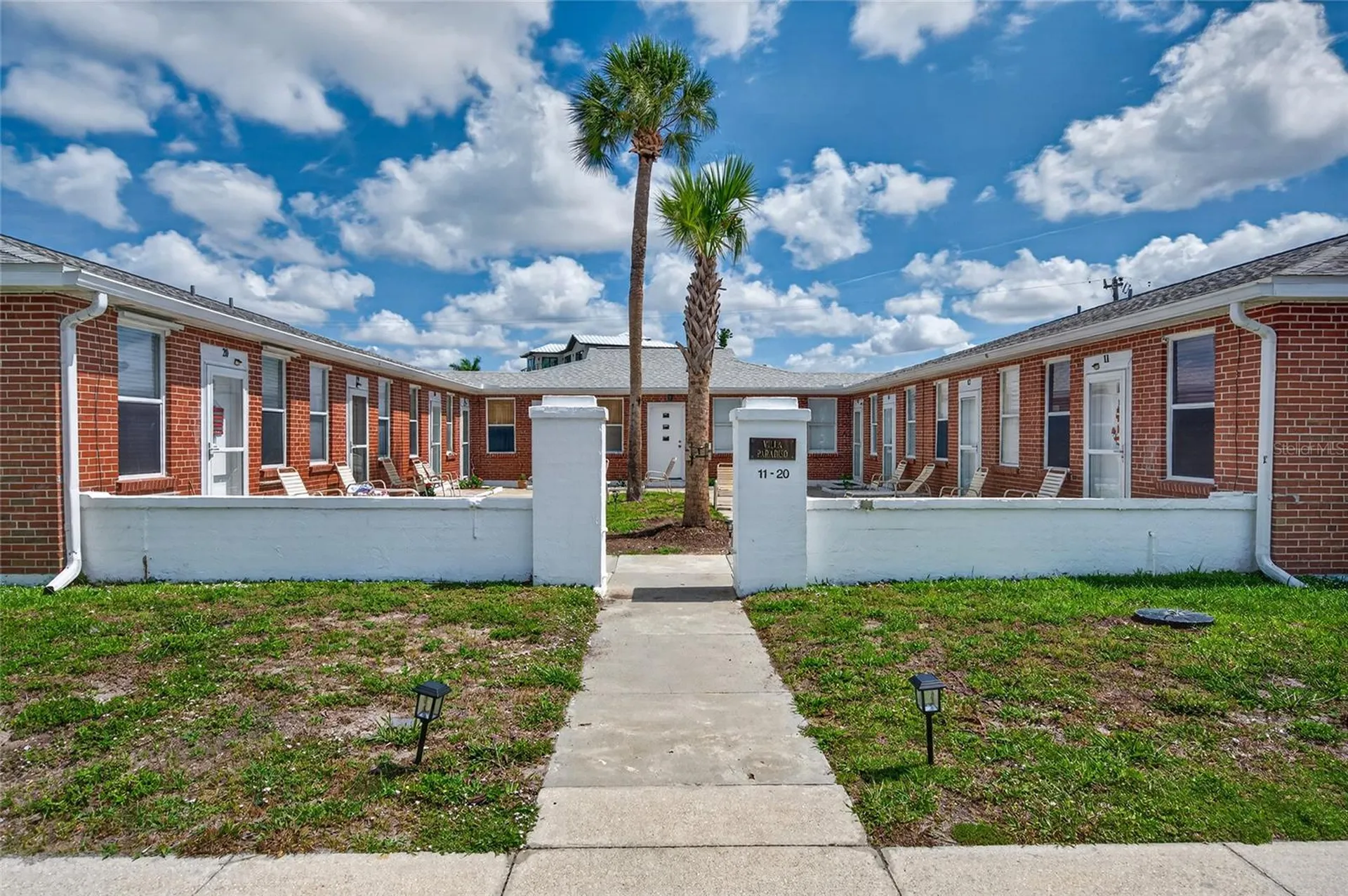 908 Villas Drive Venice FL 34285