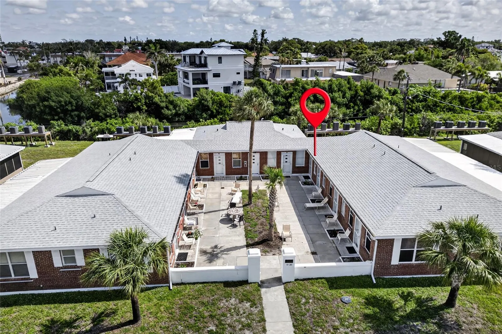 908 Villas Drive Venice FL 34285