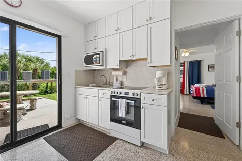 908 Villas Drive Venice FL 34285