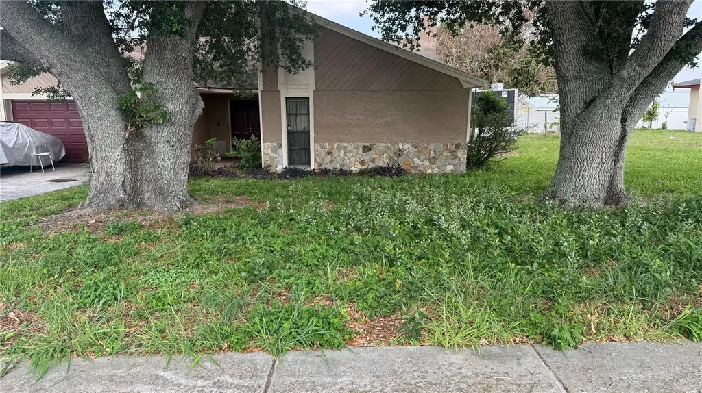 1406 Meadow Drive NE Winter Haven FL 33881