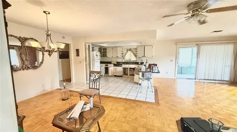 1406 Meadow Drive NE Winter Haven FL 33881