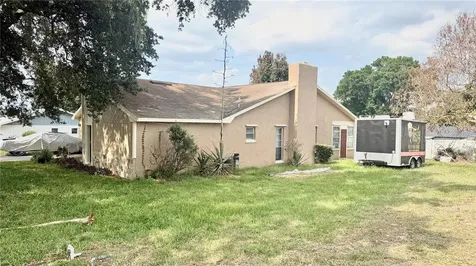 1406 Meadow Drive NE Winter Haven FL 33881