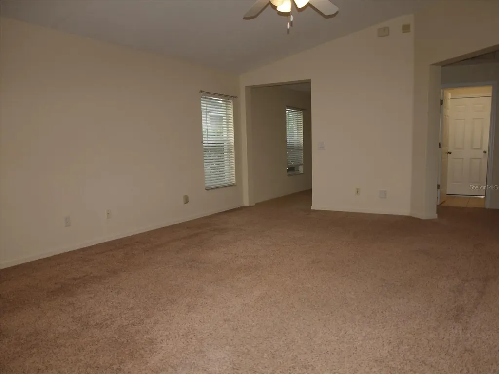 11536 11536 Crestlake Village Drive Riverview FL 33569