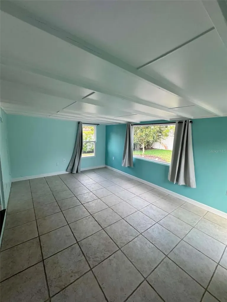 6711 S Sheridan Road Tampa FL 33611
