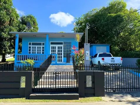 120 Calle 16 Vieques PR 00765