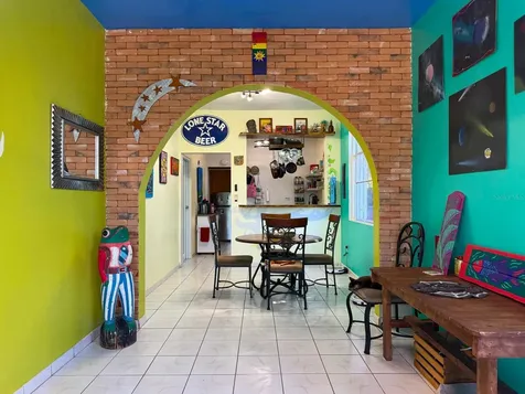 120 Calle 16 Vieques PR 00765