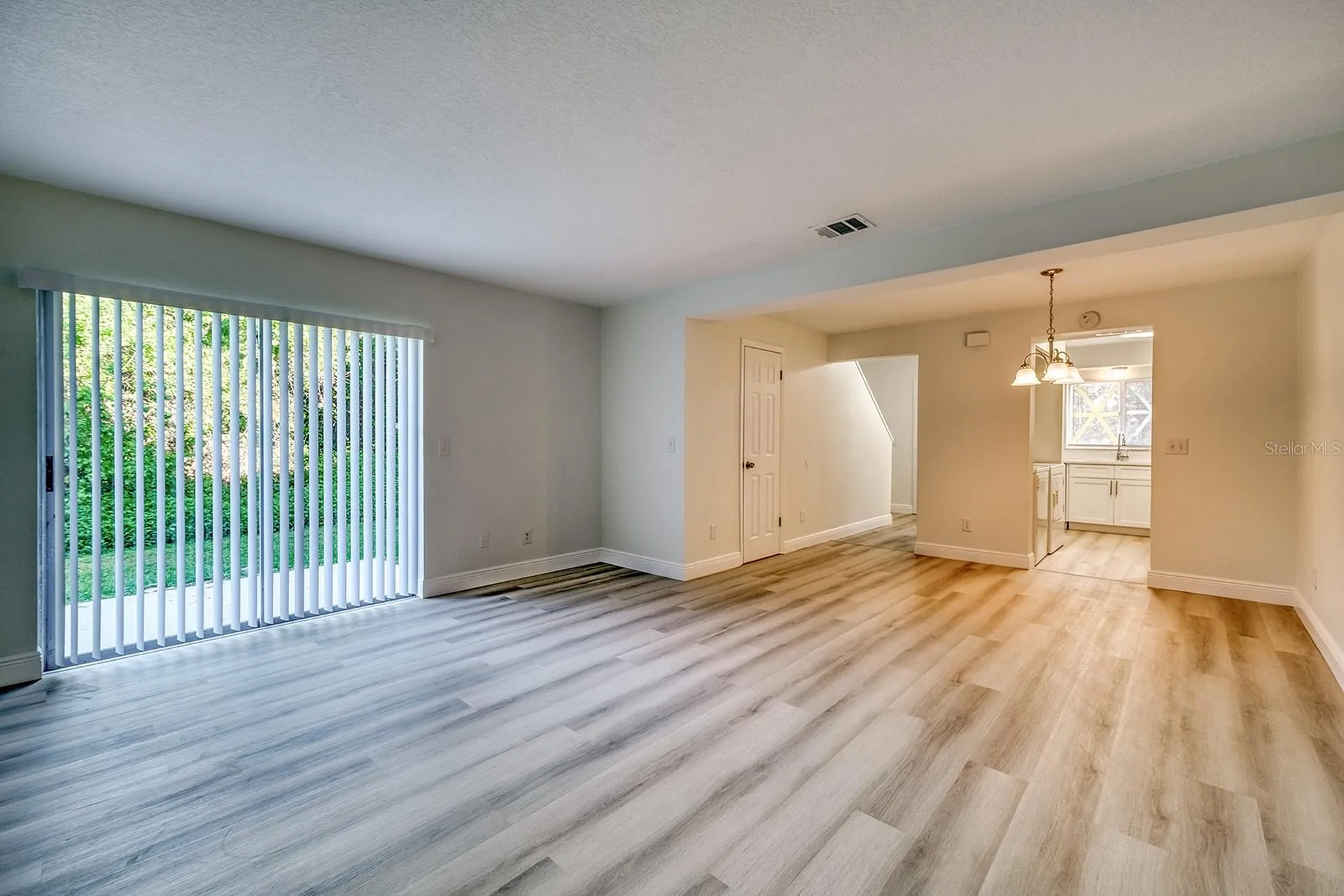 283 Gardner Lane Kissimmee FL 34743