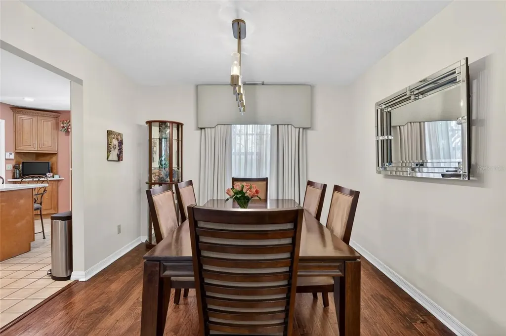 1311 W Carissa Court Tampa FL 33604