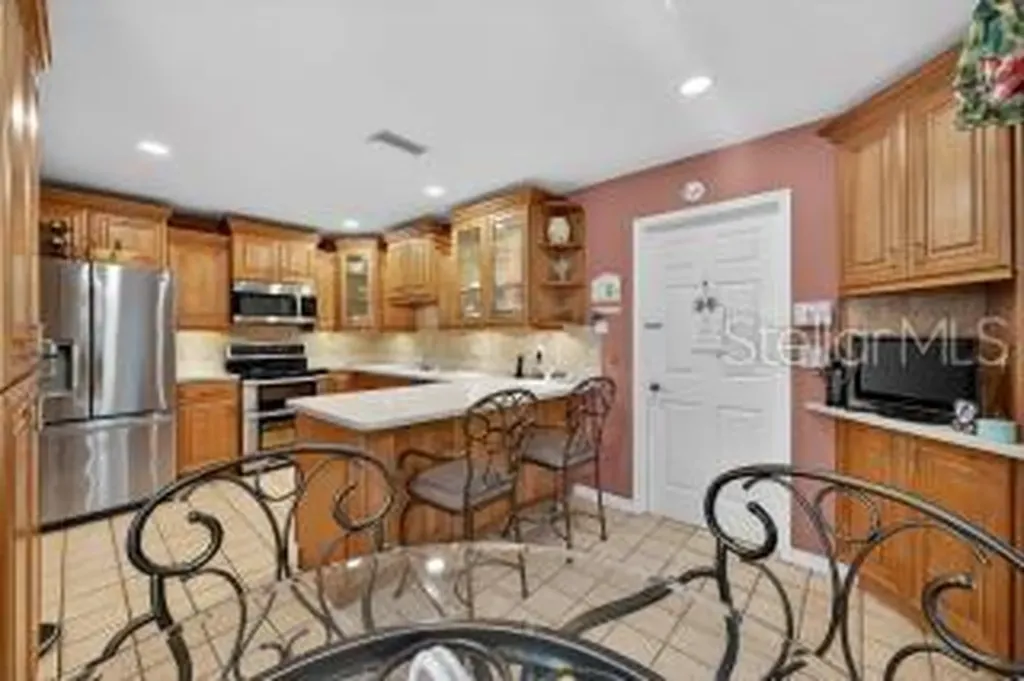 1311 W Carissa Court Tampa FL 33604