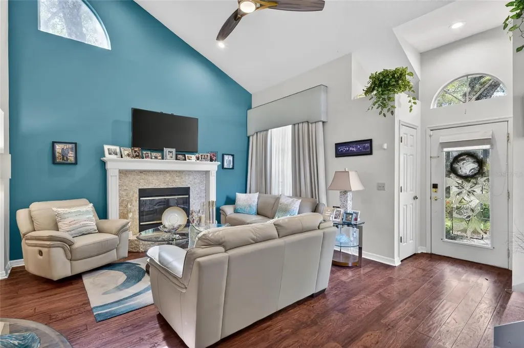 1311 W Carissa Court Tampa FL 33604