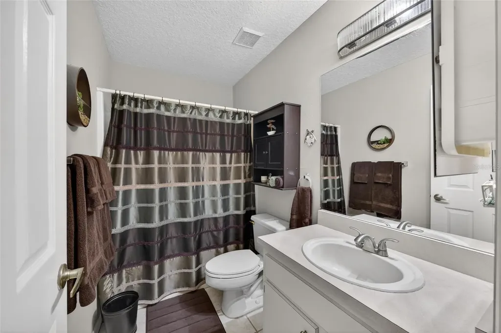 1311 W Carissa Court Tampa FL 33604