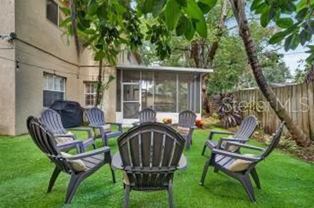 1311 W Carissa Court Tampa FL 33604