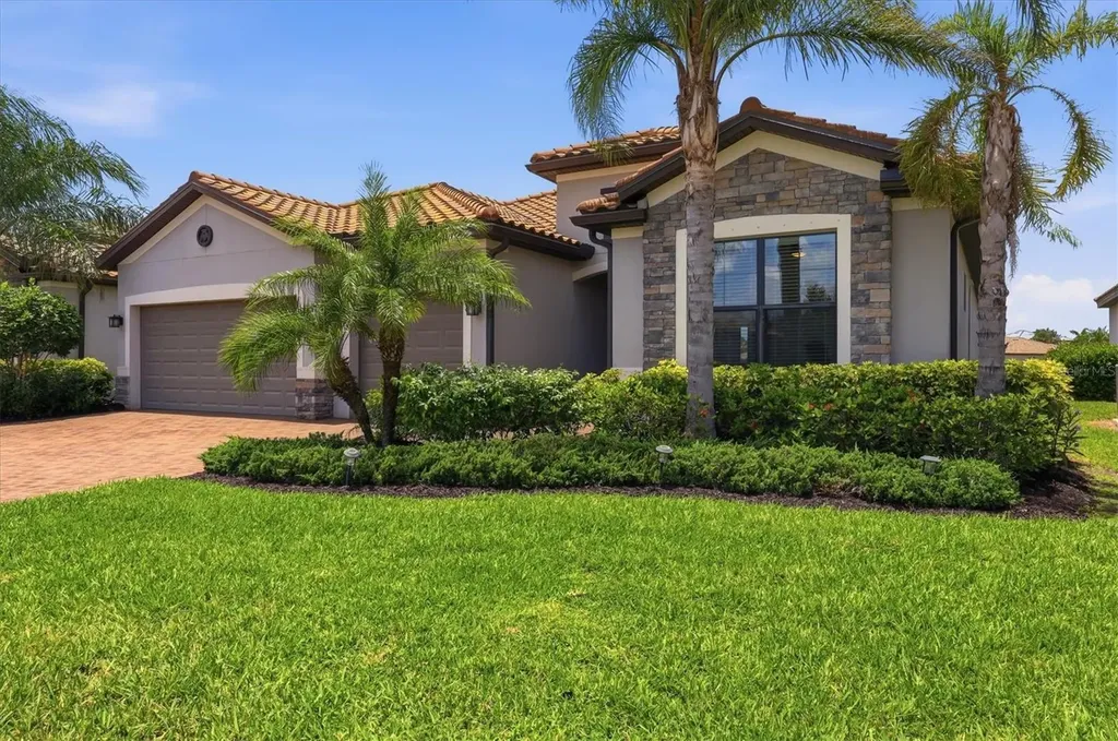 538 Fire Bush Court Bradenton FL 34212