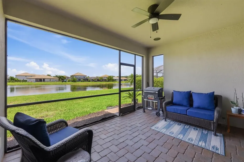 538 Fire Bush Court Bradenton FL 34212