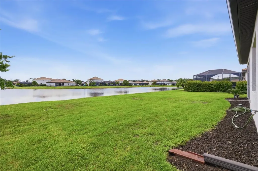 538 Fire Bush Court Bradenton FL 34212