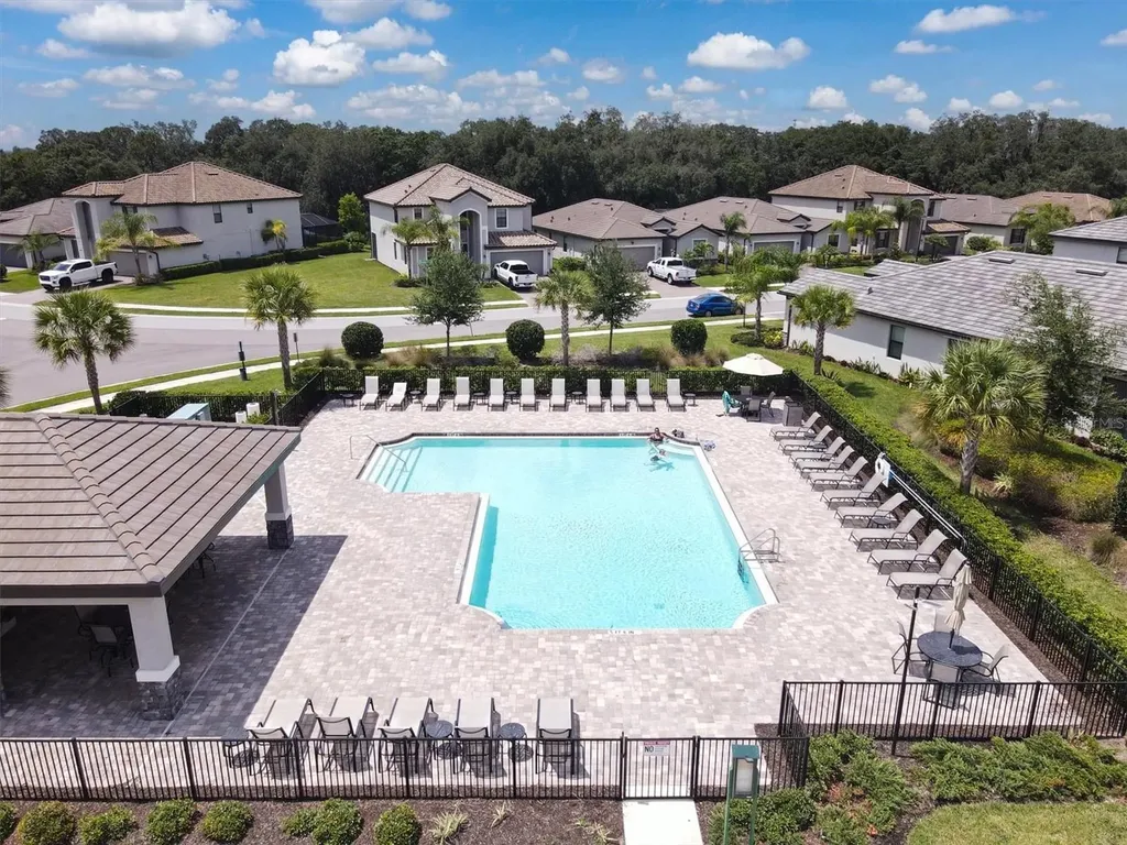 538 Fire Bush Court Bradenton FL 34212
