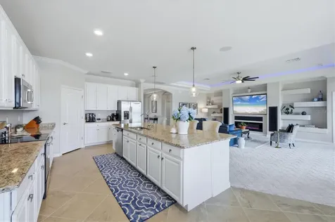 538 Fire Bush Court Bradenton FL 34212