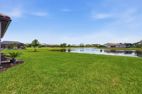 538 Fire Bush Court Bradenton FL 34212