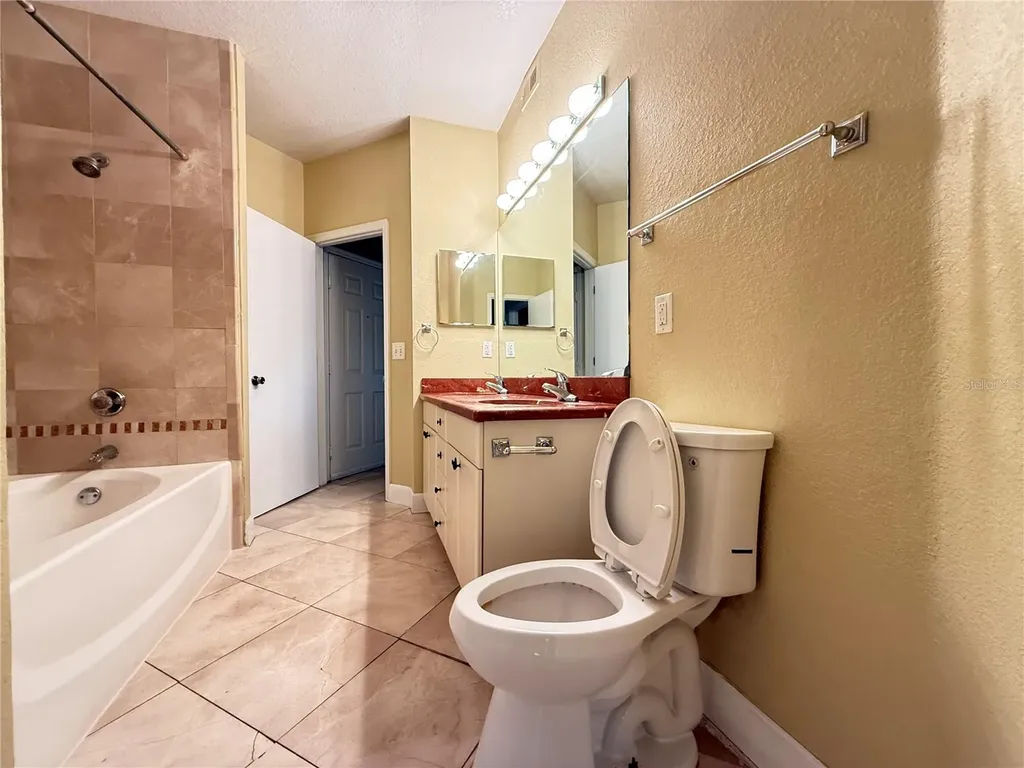 13212 Arbor Isle Drive Tampa FL 33637