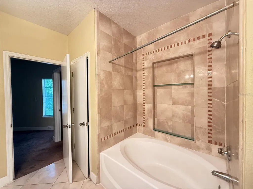 13212 Arbor Isle Drive Tampa FL 33637