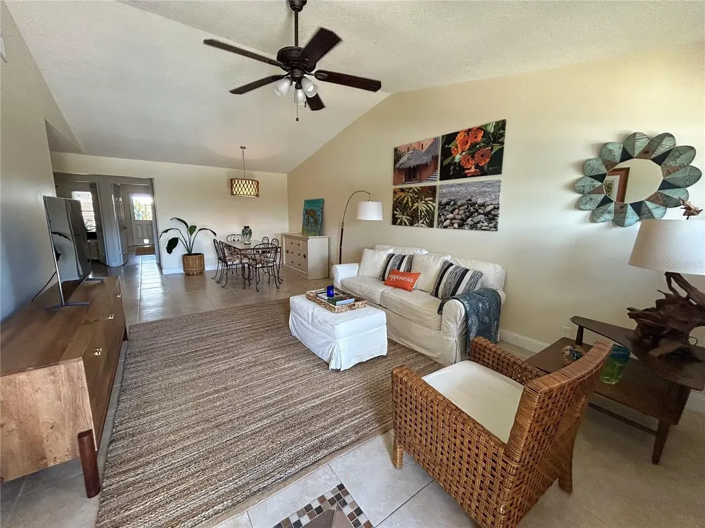 275 S 4th Street Cocoa Beach FL 32931