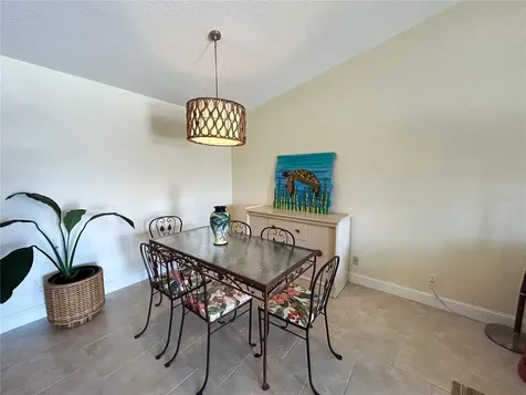 275 S 4th Street Cocoa Beach FL 32931