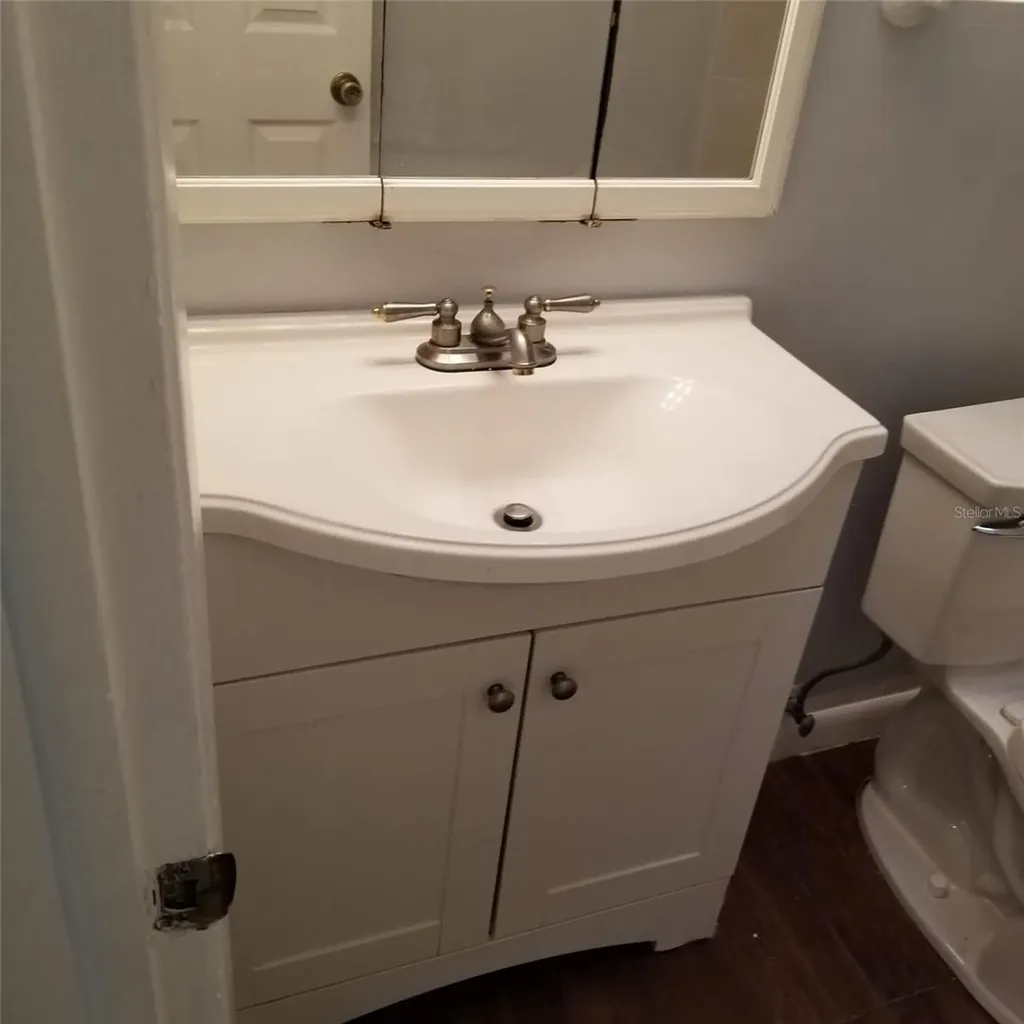 6717 Mornay Tampa FL 33615