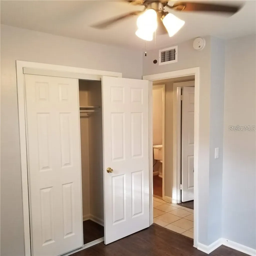 6717 Mornay Tampa FL 33615