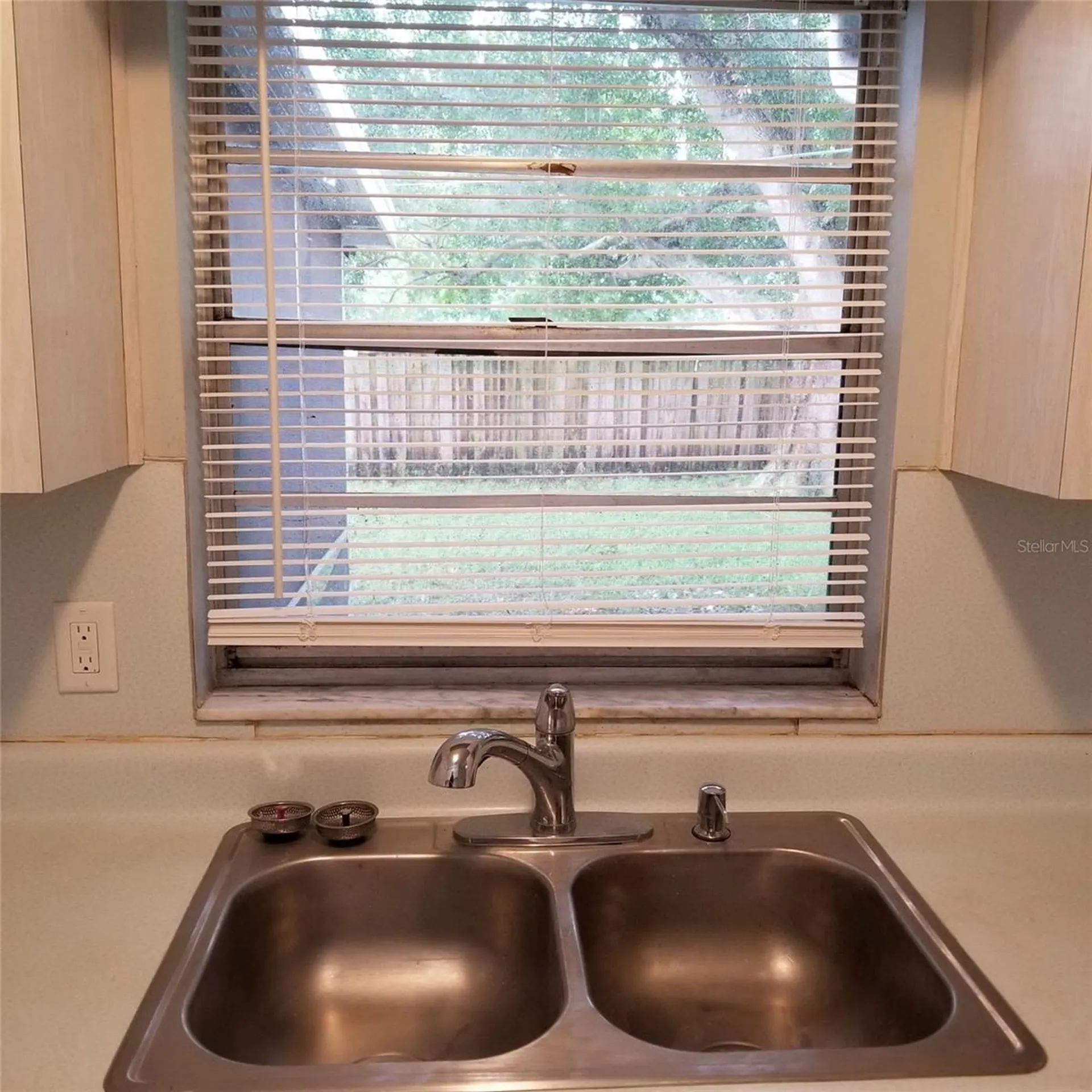 6717 Mornay Tampa FL 33615