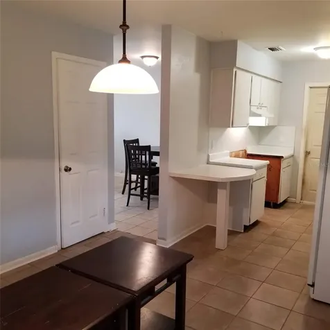 6717 Mornay Tampa FL 33615