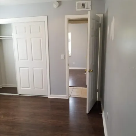 6717 Mornay Tampa FL 33615