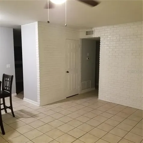 6717 Mornay Tampa FL 33615