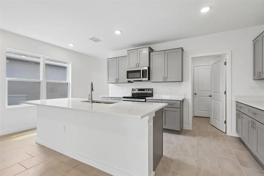 1357 June Lake Loop Haines City FL 33844